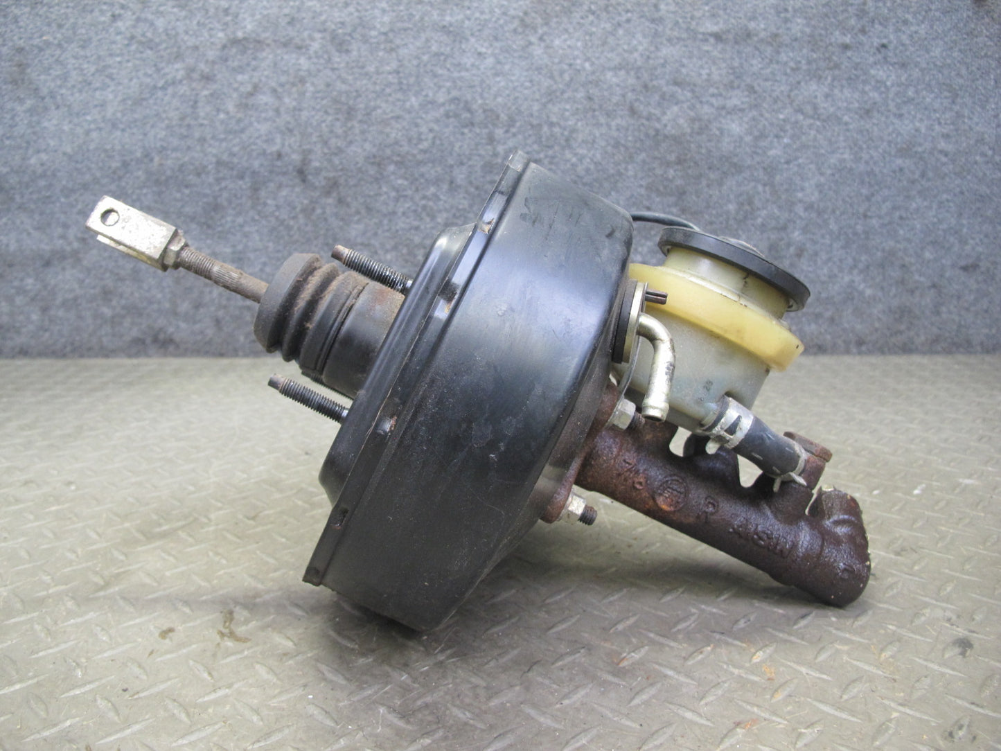 87-89 Toyota MR2 AW15 Brake Master Cylinder Booster Fluid Reservoir Assembly OEM