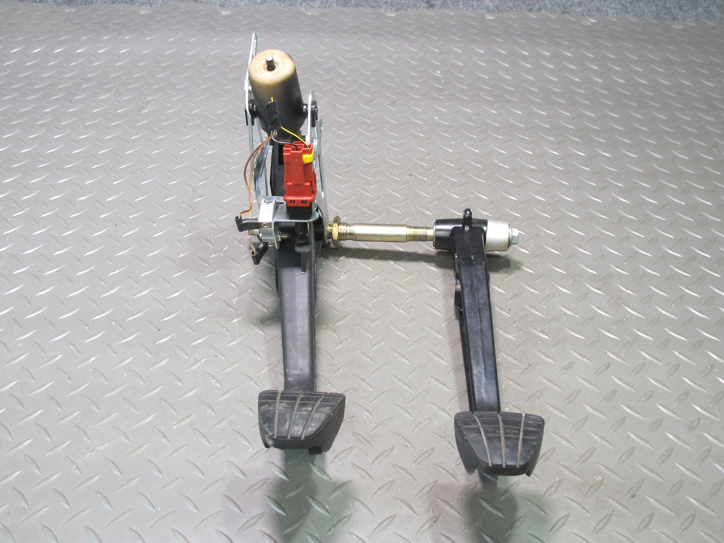 2000-2004 Porsche Boxster 986 Manual Transmission Clutch Brake Gas Pedal Set