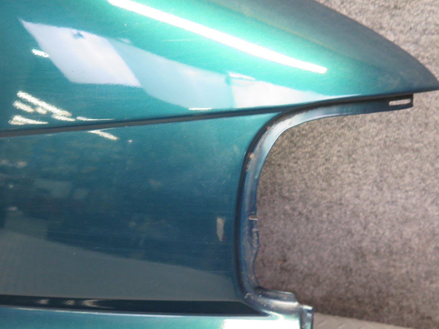 99-03 VW Eurovan T4 Front Right Fender Shell Panel Green Pearl OEM