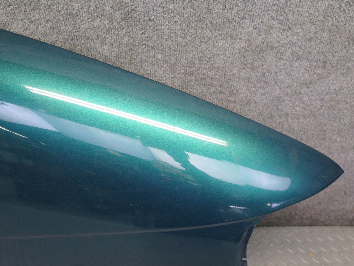 99-03 VW Eurovan T4 Front Right Fender Shell Panel Green Pearl OEM