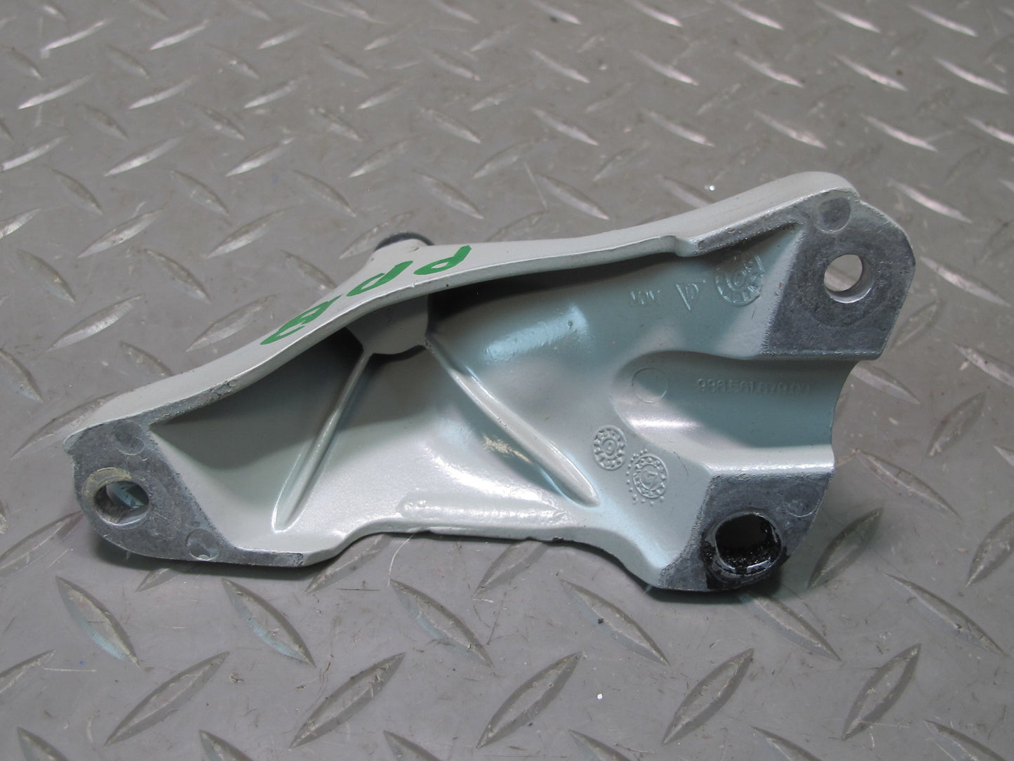 97-04 Porsche Boxster 986 Convertible TOP Shock Rear Bearing Mount Bracket Set