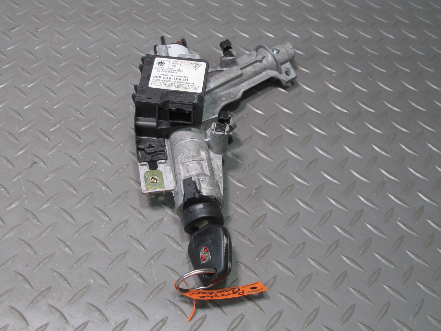 2001 Porsche Boxster 986 M96.22 M/T Engine ECU Immo Ignition Lock KEY Handle Set