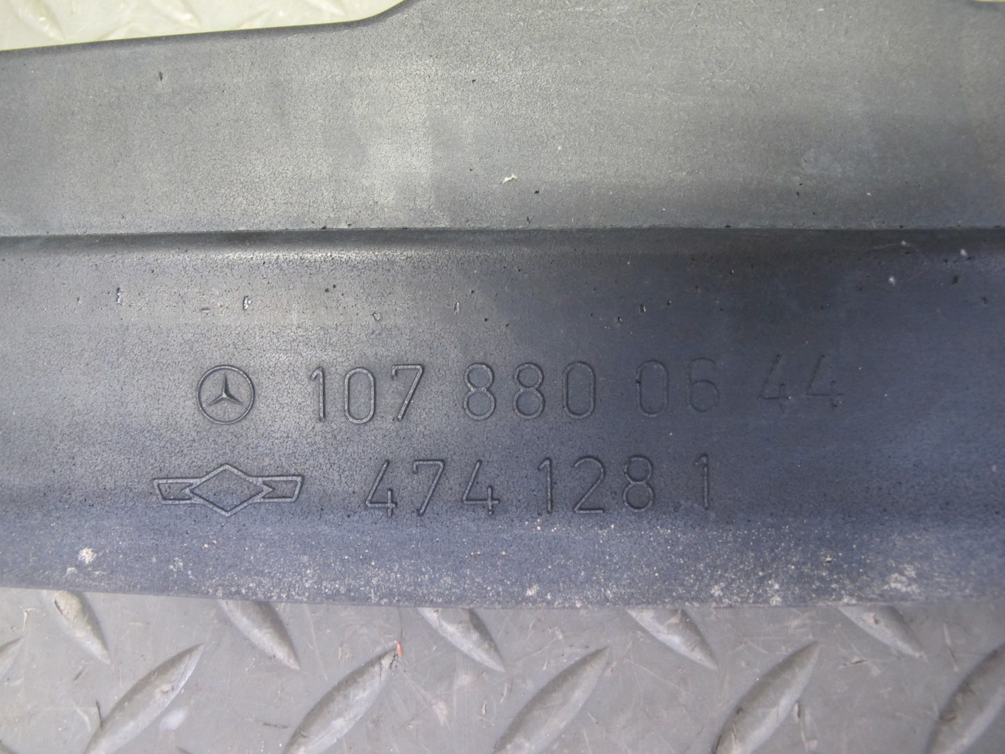 73-89 Mercedes R107 Set of 3 Rear Bumper Left Right Center Filler Molding OEM