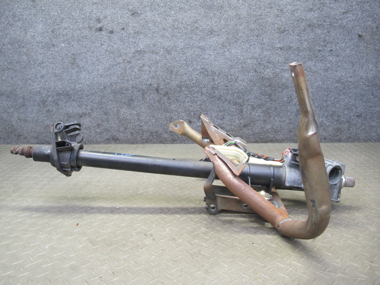 96-99 BMW E36 328iC Steering Column Assembly OEM