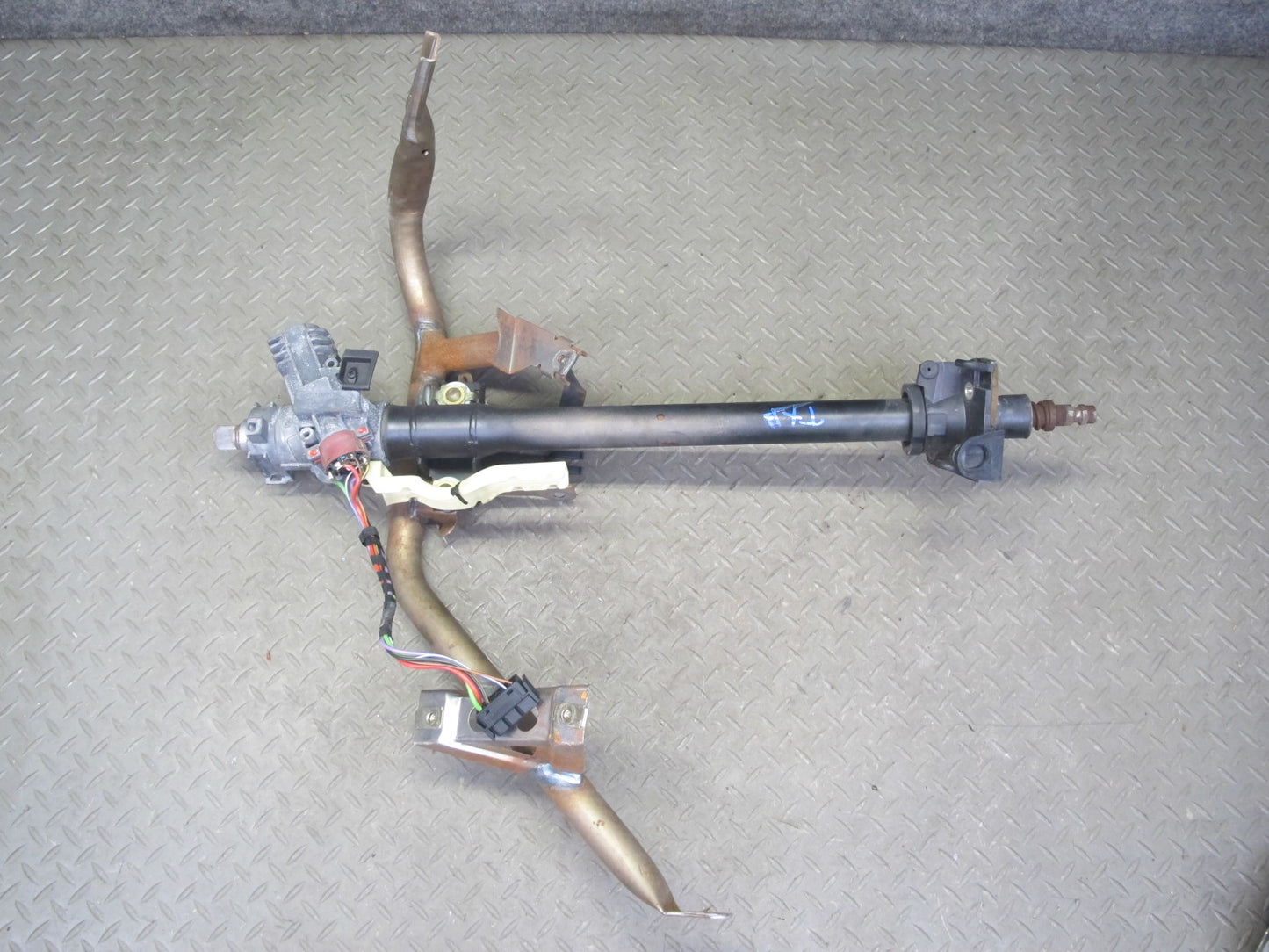 96-99 BMW E36 328iC Steering Column Assembly OEM