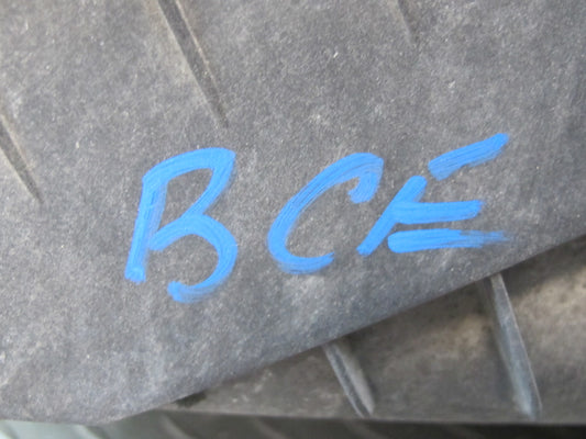 2009-2014 Cadillac Escalade Air Intake Cleaner Filter Box w MAF Sensor