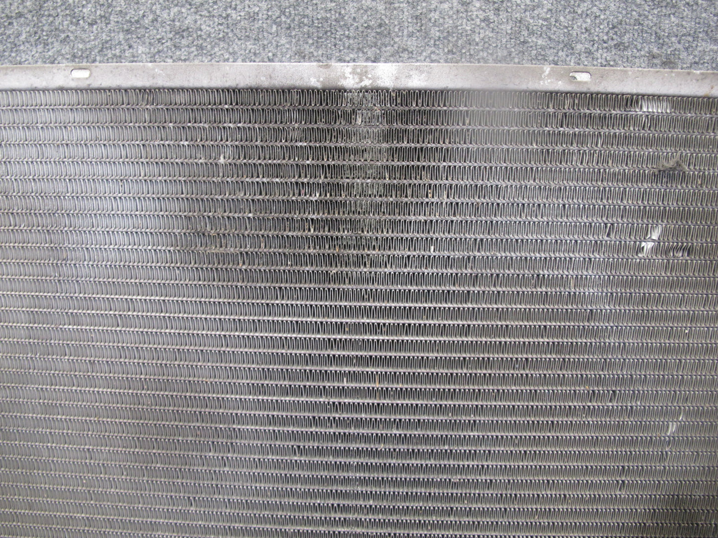 2009-2014 Cadillac Escalade 6.2L A/T Engine Cooling Radiator 22840116