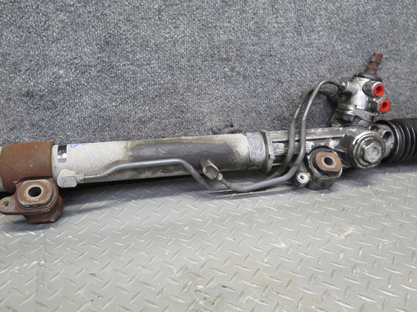 2003-2007 Lexus UZJ100L LX470 Power Steering Rack & Pinion Gear Assembly