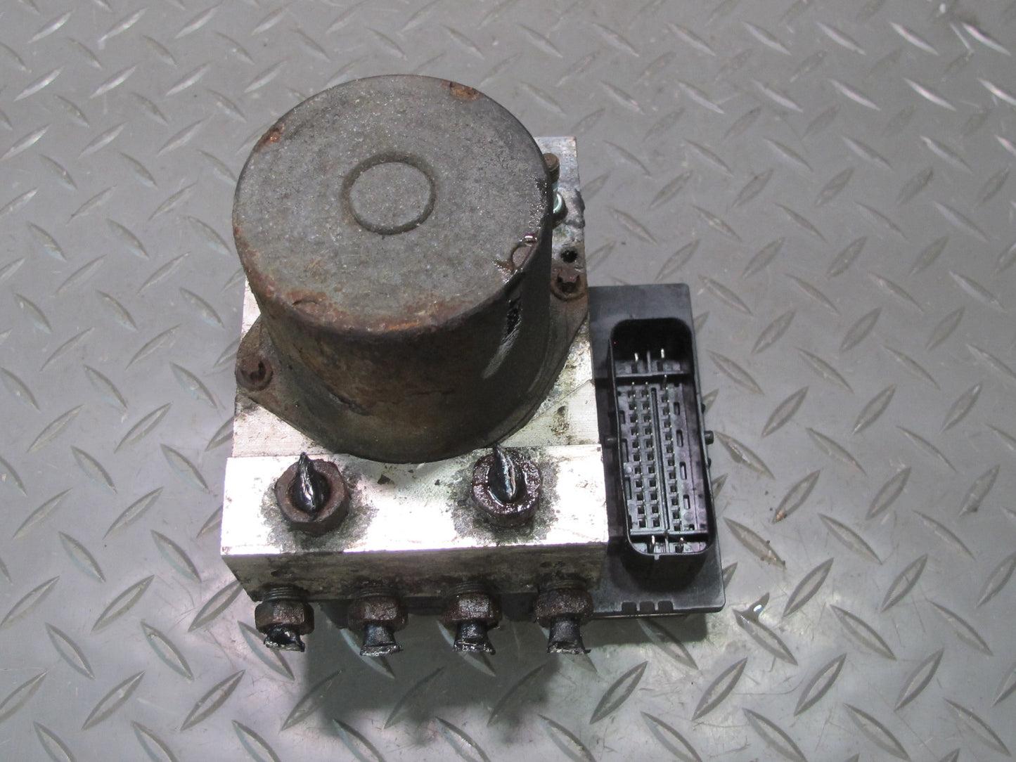 2009-2014 Cadillac Escalade Anti Lock Brake ABS Pump Module