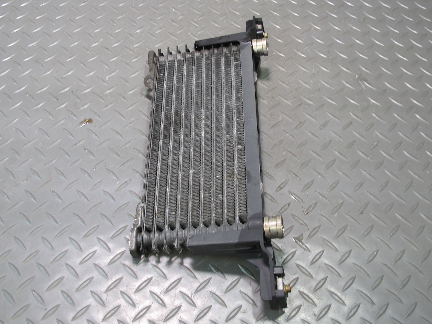 2013-2014 Cadillac Escalade A/T Automatic Transmission Oil Cooler