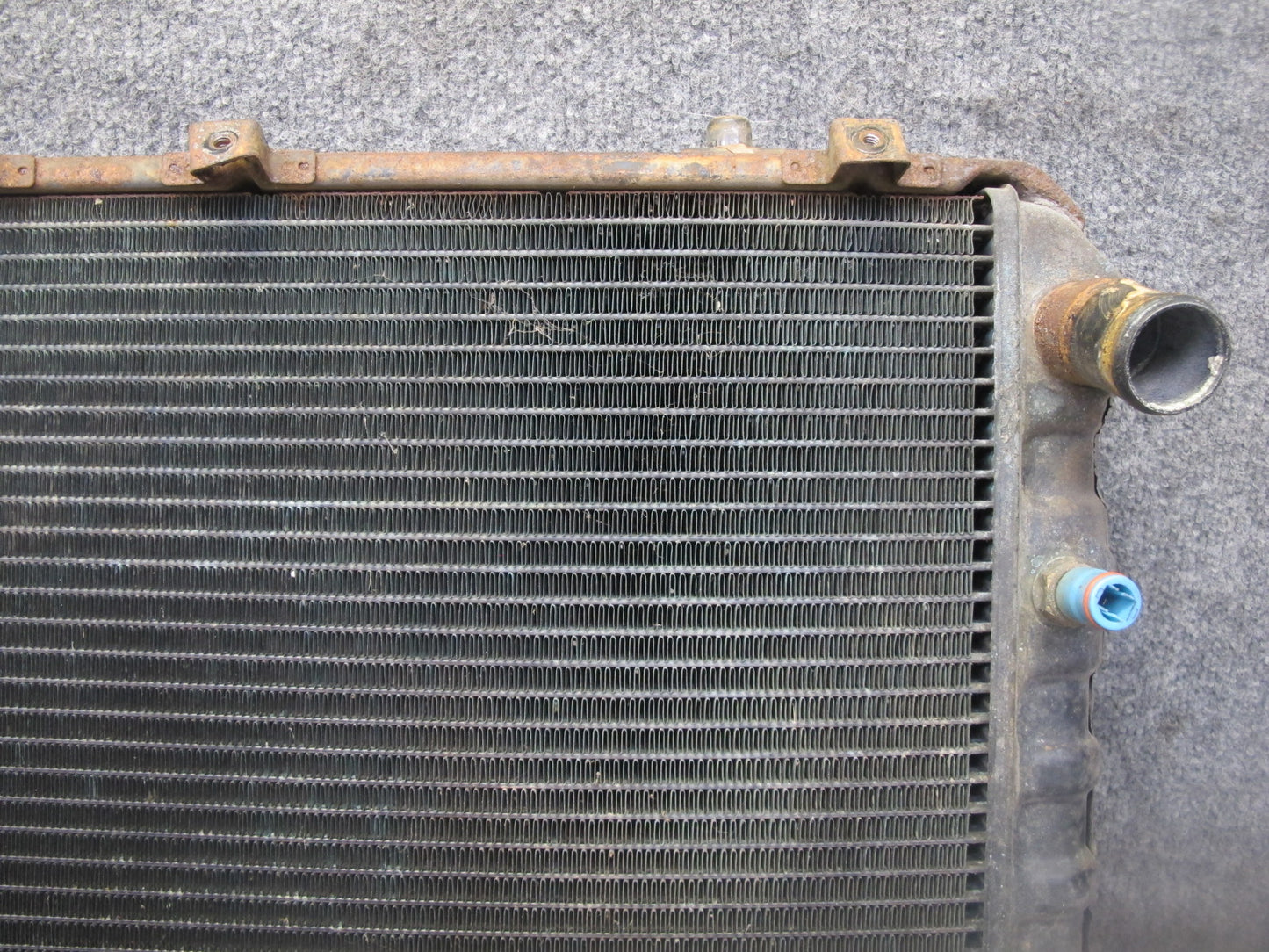 87-89 Toyota MR2 AW15 NON Turbo M/T Engine Cooling Radiator OEM