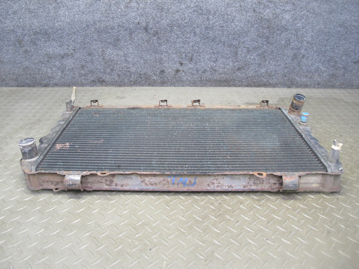 87-89 Toyota MR2 AW15 NON Turbo M/T Engine Cooling Radiator OEM