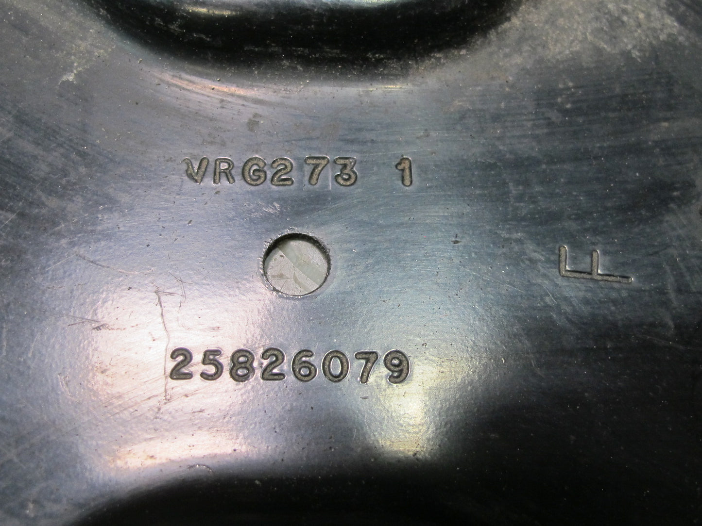 2007-2014 Cadillac Escalade Battery Tray Holder Bracket Support