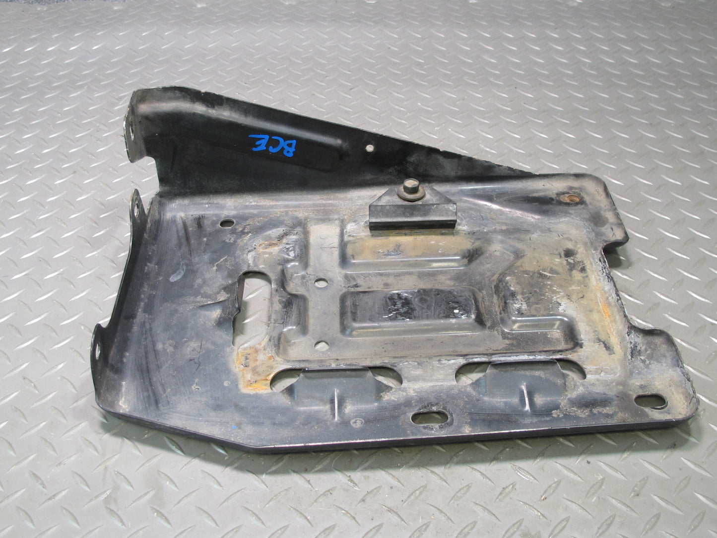 2007-2014 Cadillac Escalade Battery Tray Holder Bracket Support