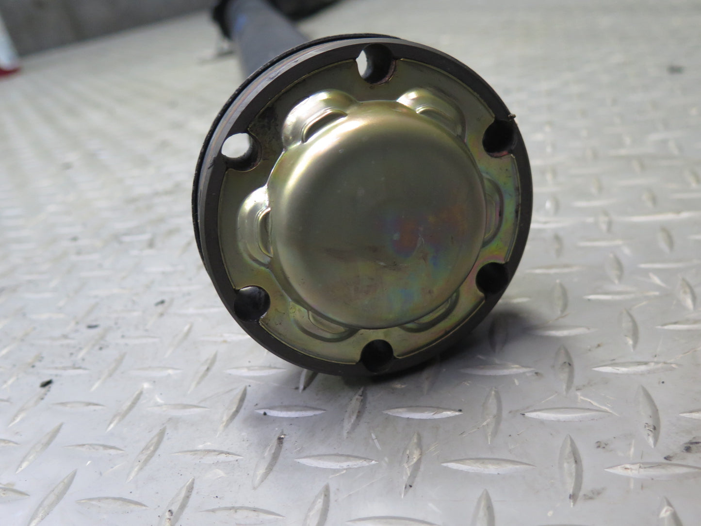 01-06 BMW E46 330Ci 330i A/T Rear Driveshaft Drive Shaft 7505211 OEM