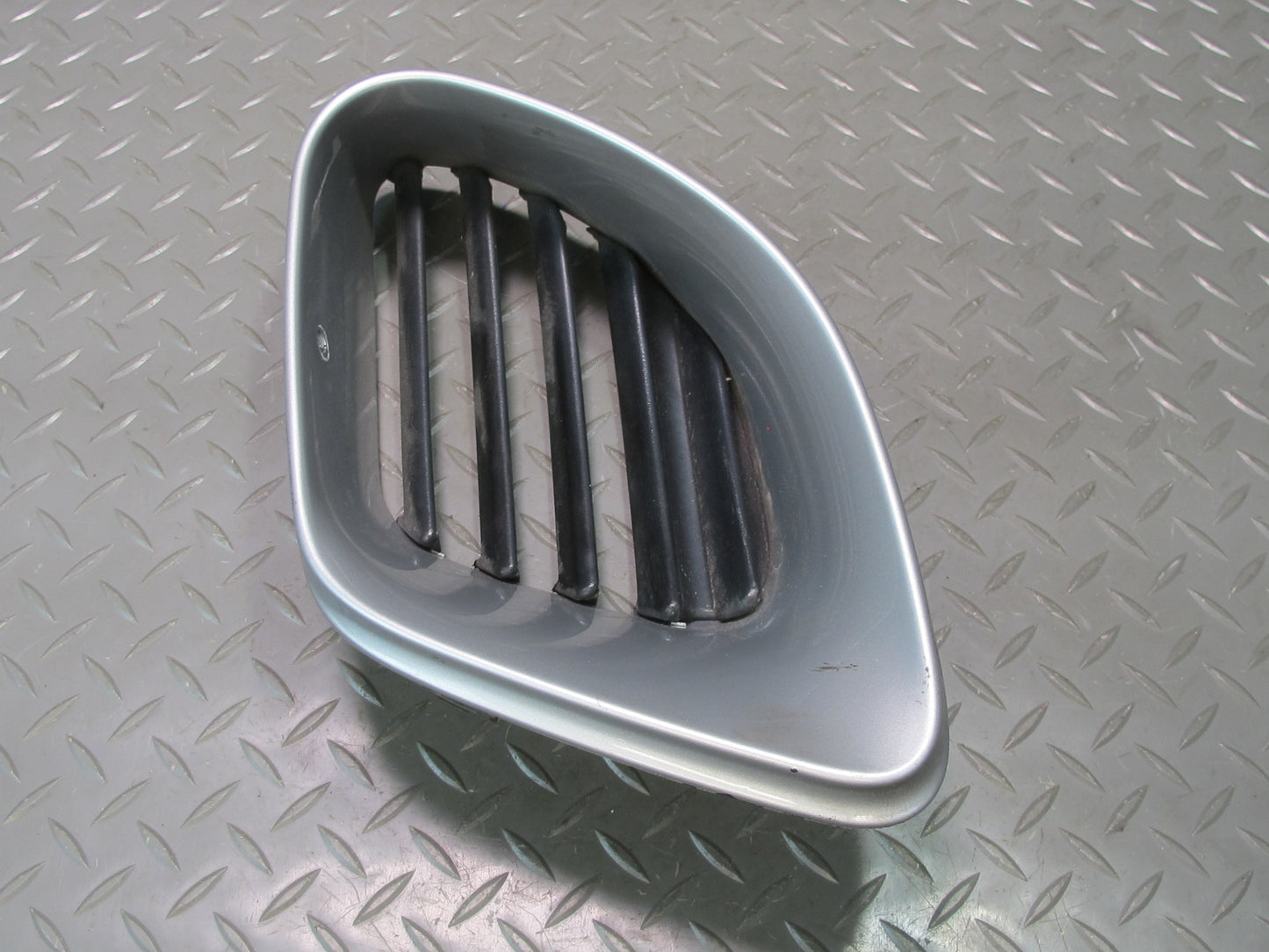 1997-2002 Porsche Boxster 986 Rear Right & Left Side Quarter Air Intake Vent Set