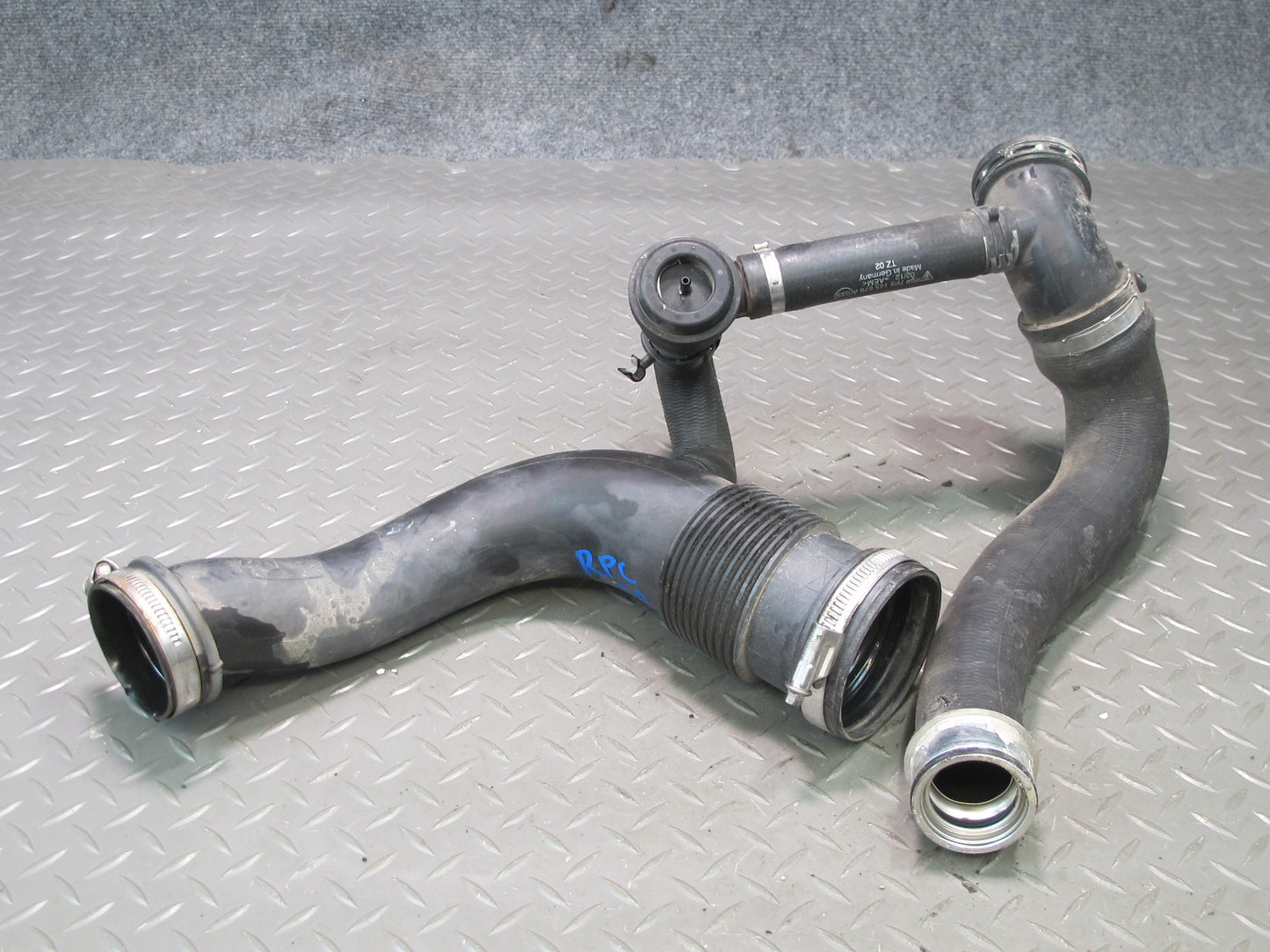 11-18 Porsche Cayenne 958 4.8L Turbo Left Right Intercooler Hose Pipe Line Set