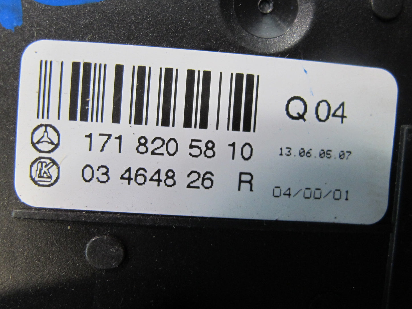 05-11 Mercedes R171 Slk-class Front Right Seat Adjustment Switch 1718205810 OEM