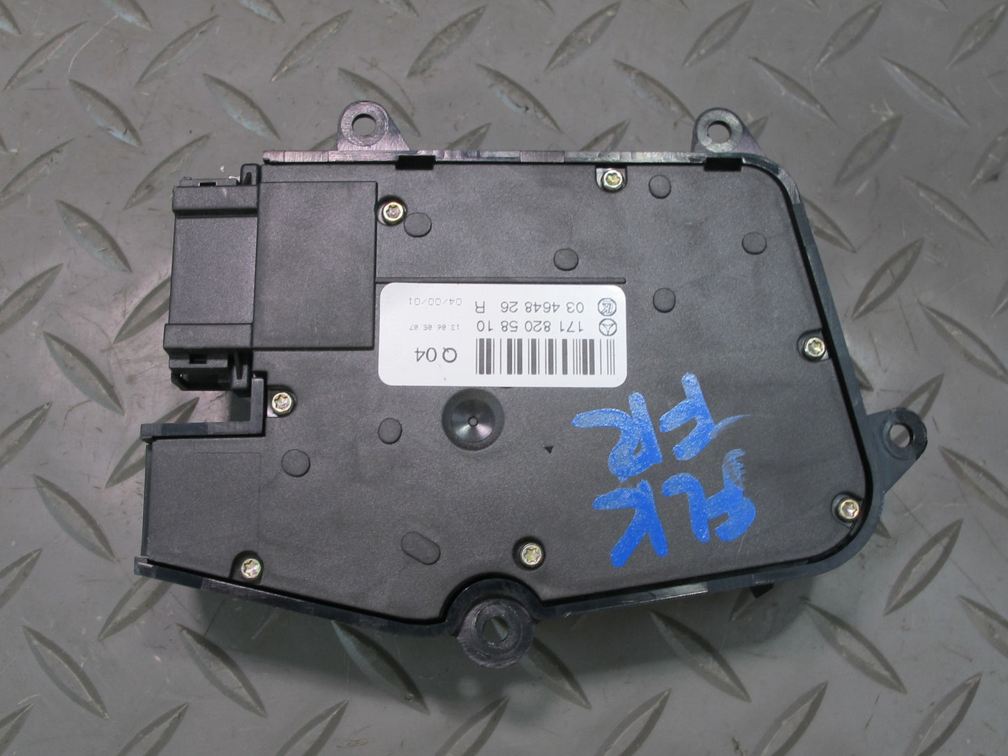 05-11 Mercedes R171 Slk-class Front Right Seat Adjustment Switch 1718205810 OEM