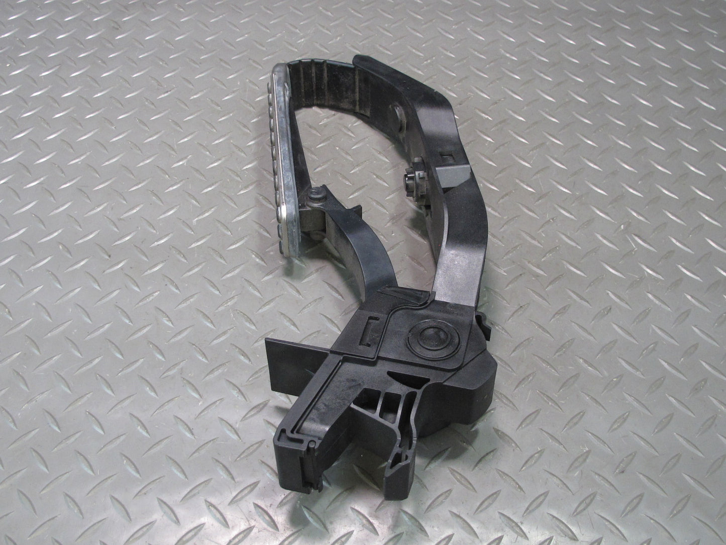 05-11 Mercedes R171 Slk-class Gas Acceleration Pedal 2033000604 OEM