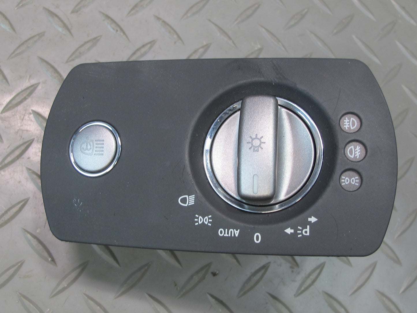 05-11 Mercedes R171 Slk-class Headlight Fog Light Control Switch 1715450304 OEM