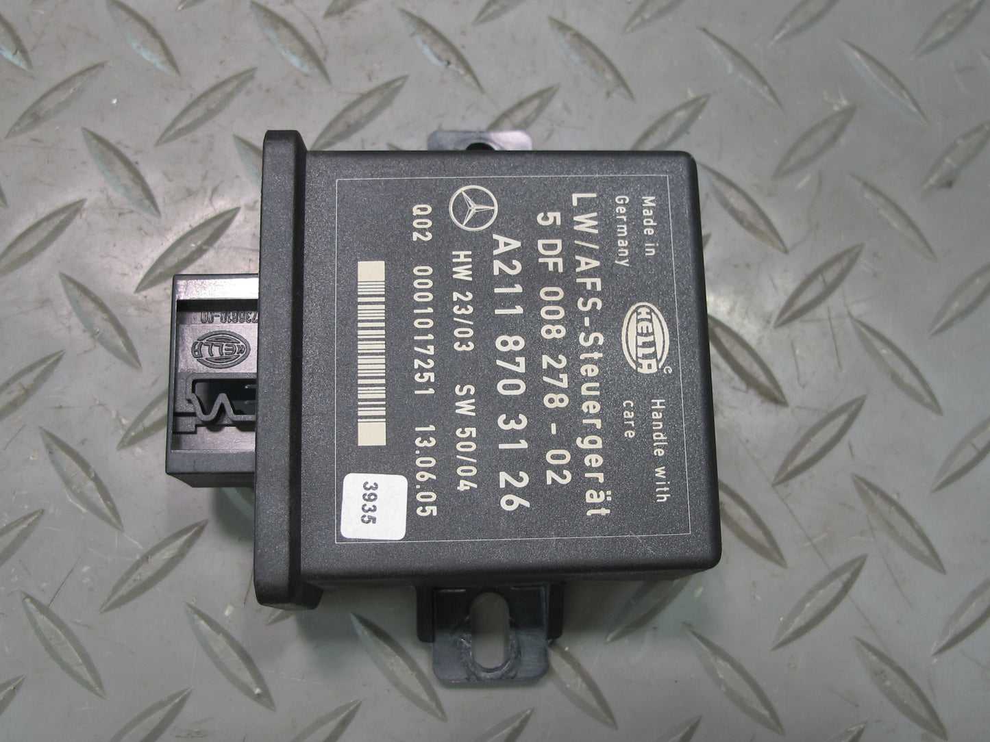 05-11 Mercedes R171 Slk-class Headlight Light Lamp Control Module 2118703126 OEM