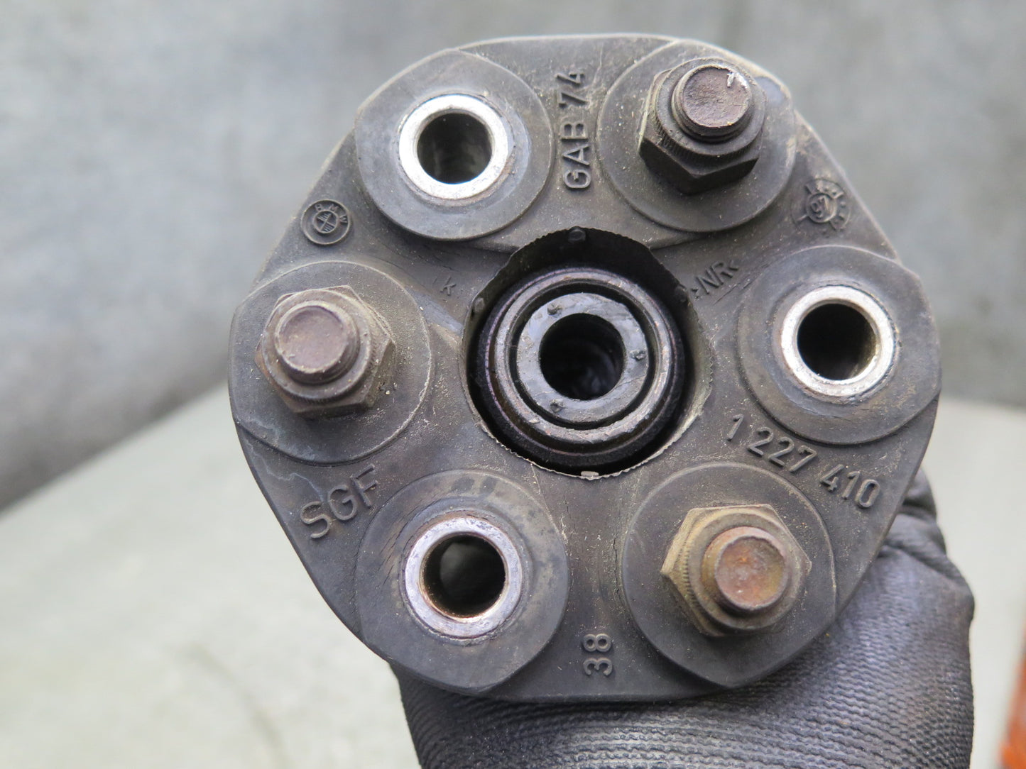 96-98 BMW E36/7 Z3 1.9L M44 M/T Manual Transmission Driveshaft 1229254 OEM