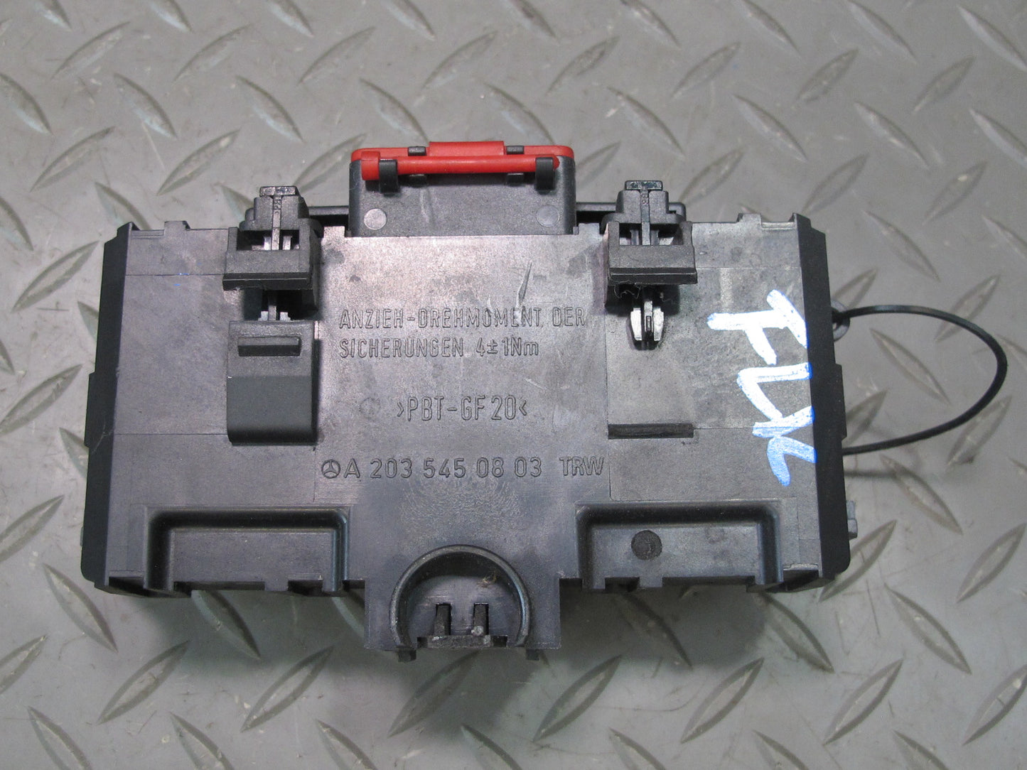 05-11 Mercedes R171 Slk-class Positive Battery Terminal Fuse Box 2035450803 OEM