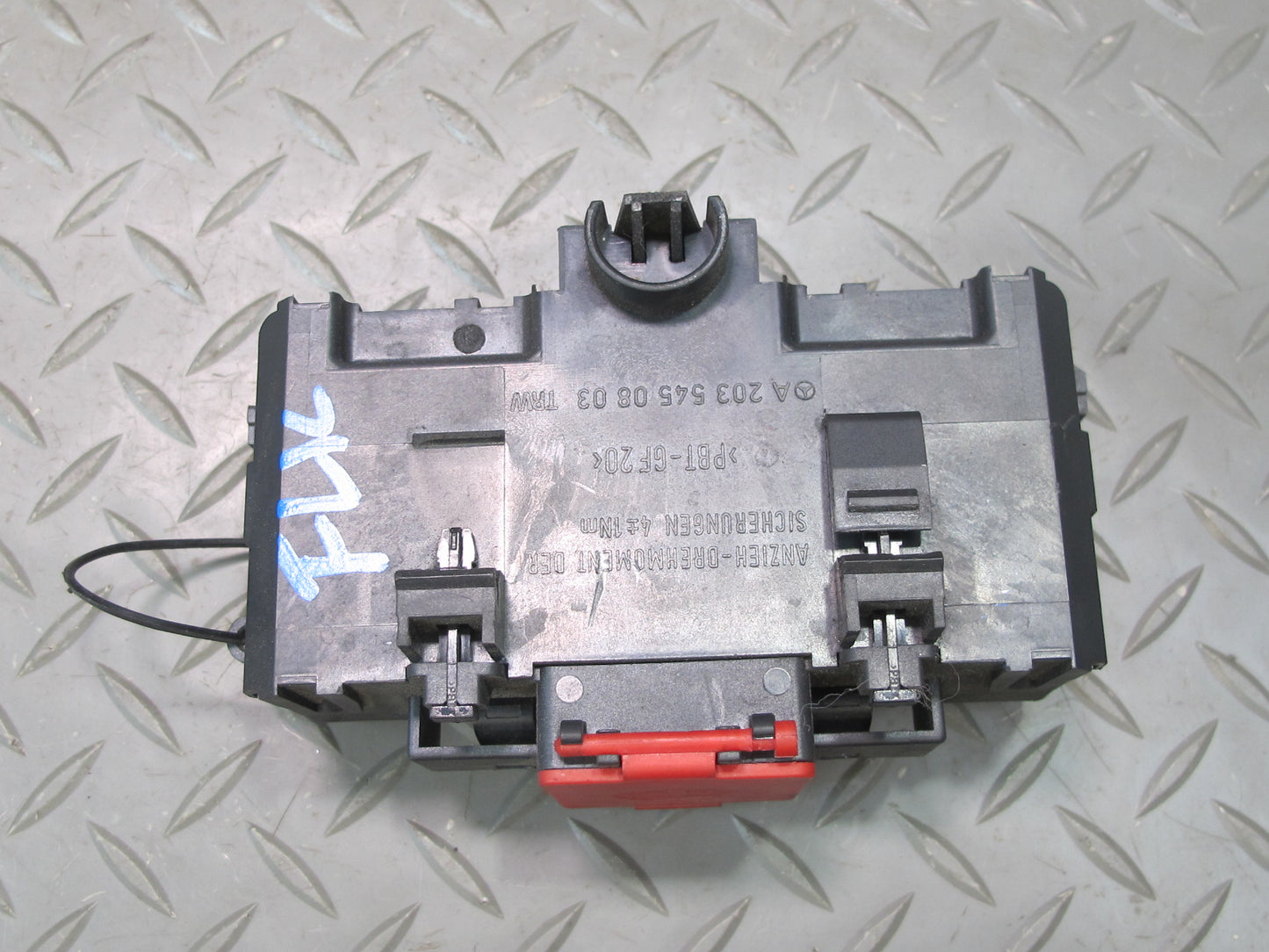 05-11 Mercedes R171 Slk-class Positive Battery Terminal Fuse Box 2035450803 OEM