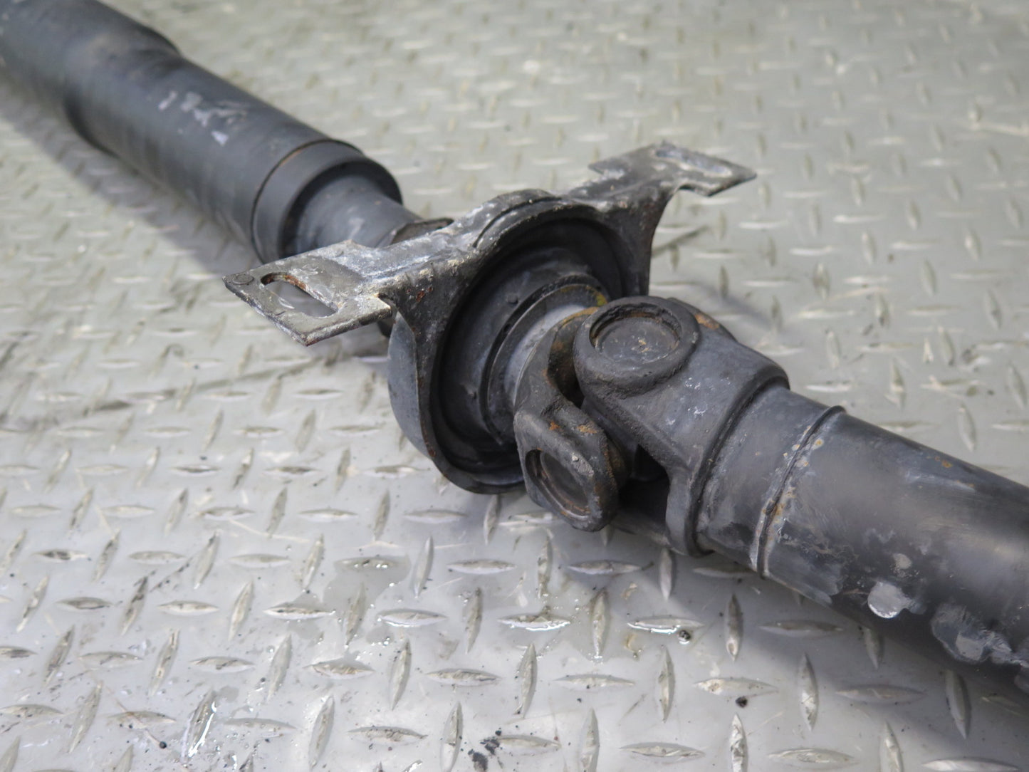 96-98 BMW E36/7 Z3 1.9L M44 M/T Manual Transmission Driveshaft 1229254 OEM