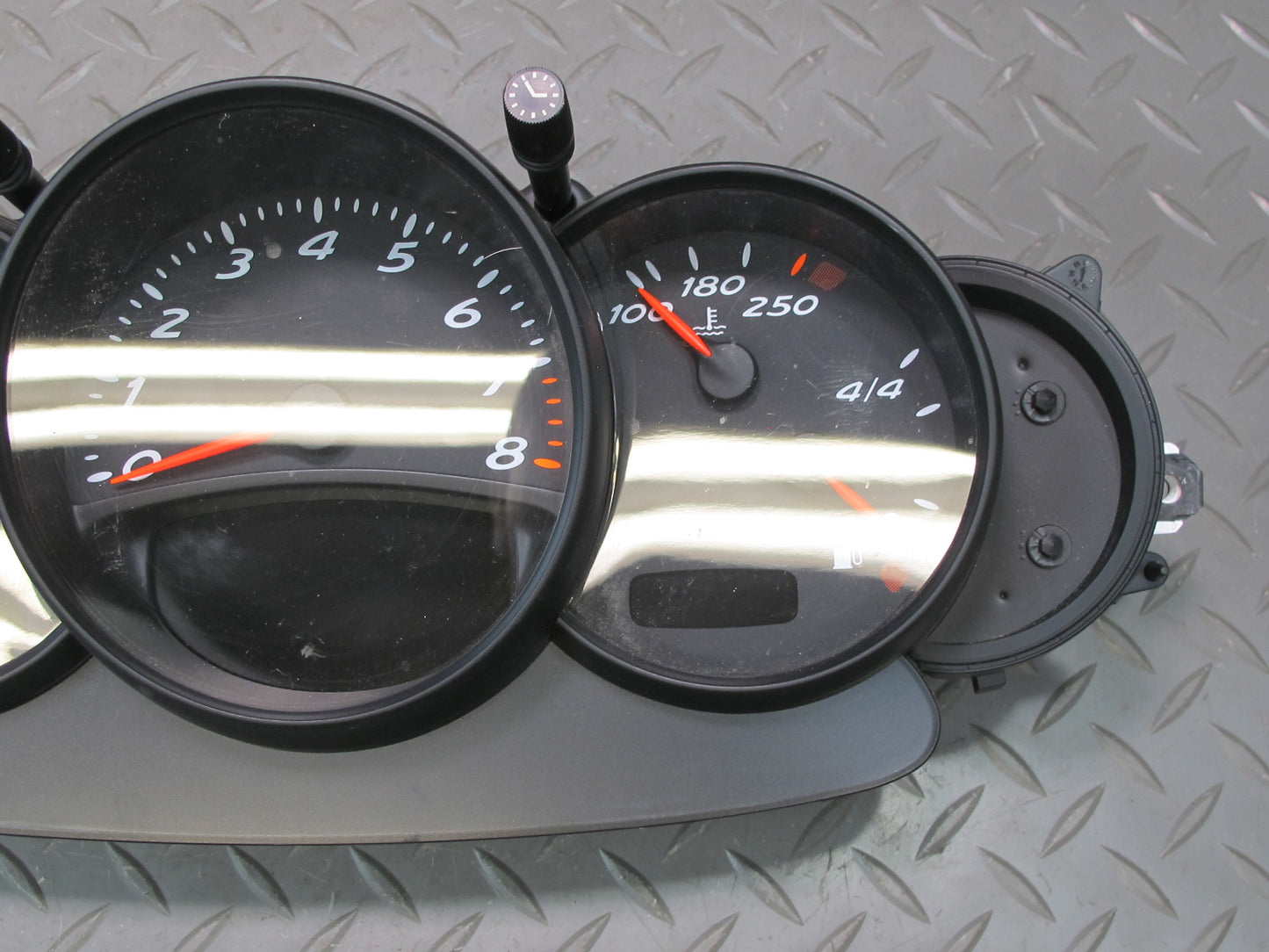 2001-2004 Porsche Boxster 986 M/T 5-SPEED Speedometer Gauge Instrument Cluster