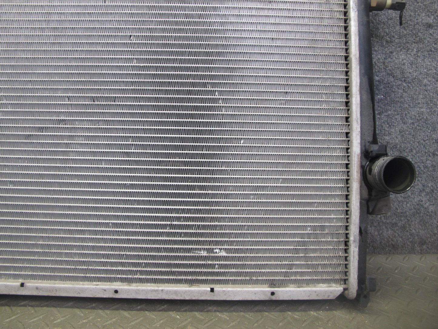 96-99 BMW E36 328iC M52 Engine Aftermarket Cooling Radiator