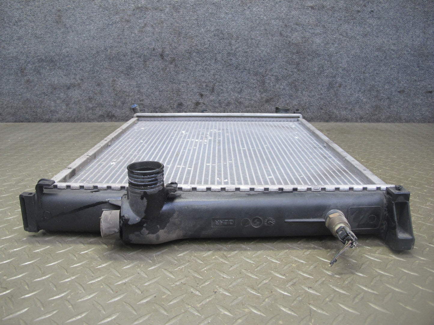 96-99 BMW E36 328iC M52 Engine Aftermarket Cooling Radiator