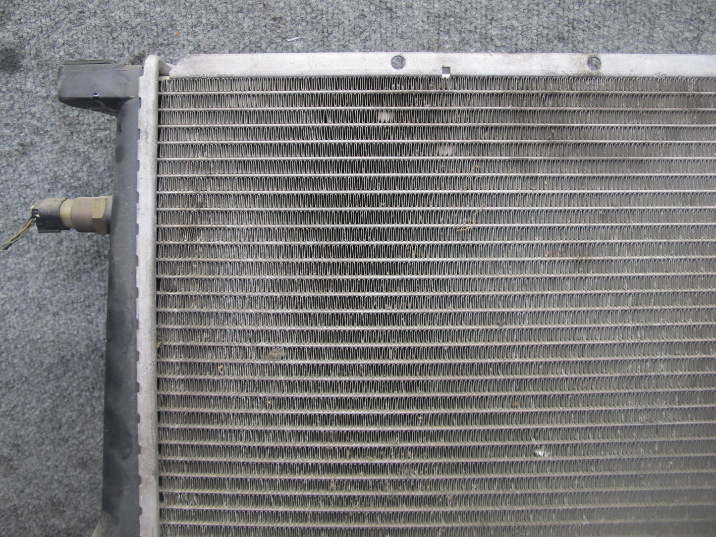 96-99 BMW E36 328iC M52 Engine Aftermarket Cooling Radiator