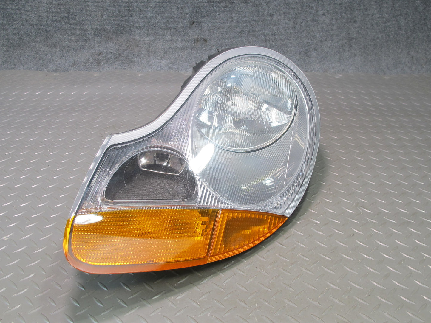 1997-2002 Porsche Boxster 986 Front Left Side Halogen Headlight Lamp 98663103104