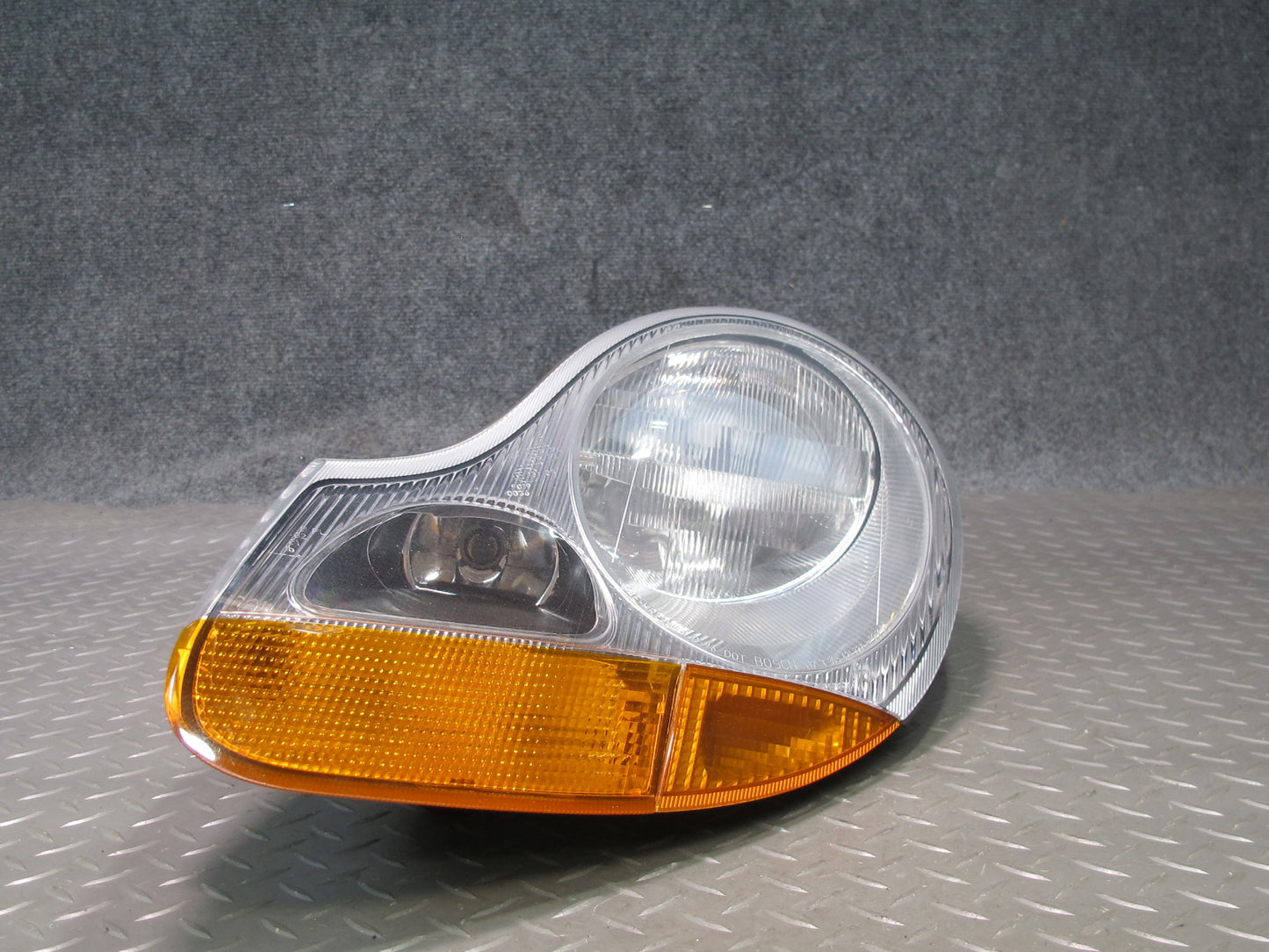 1997-2002 Porsche Boxster 986 Front Left Side Halogen Headlight Lamp 98663103104