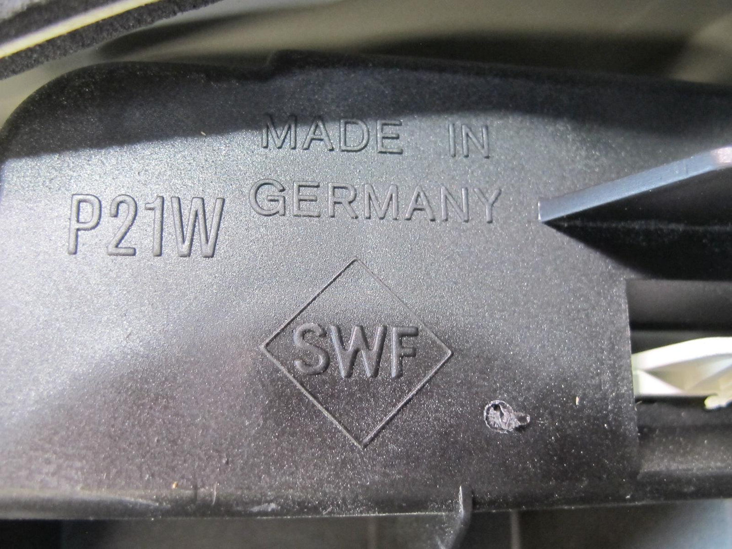 1997-2002 Porsche Boxster 986 Rear Left & Right Tail Light Lamp Set of 2