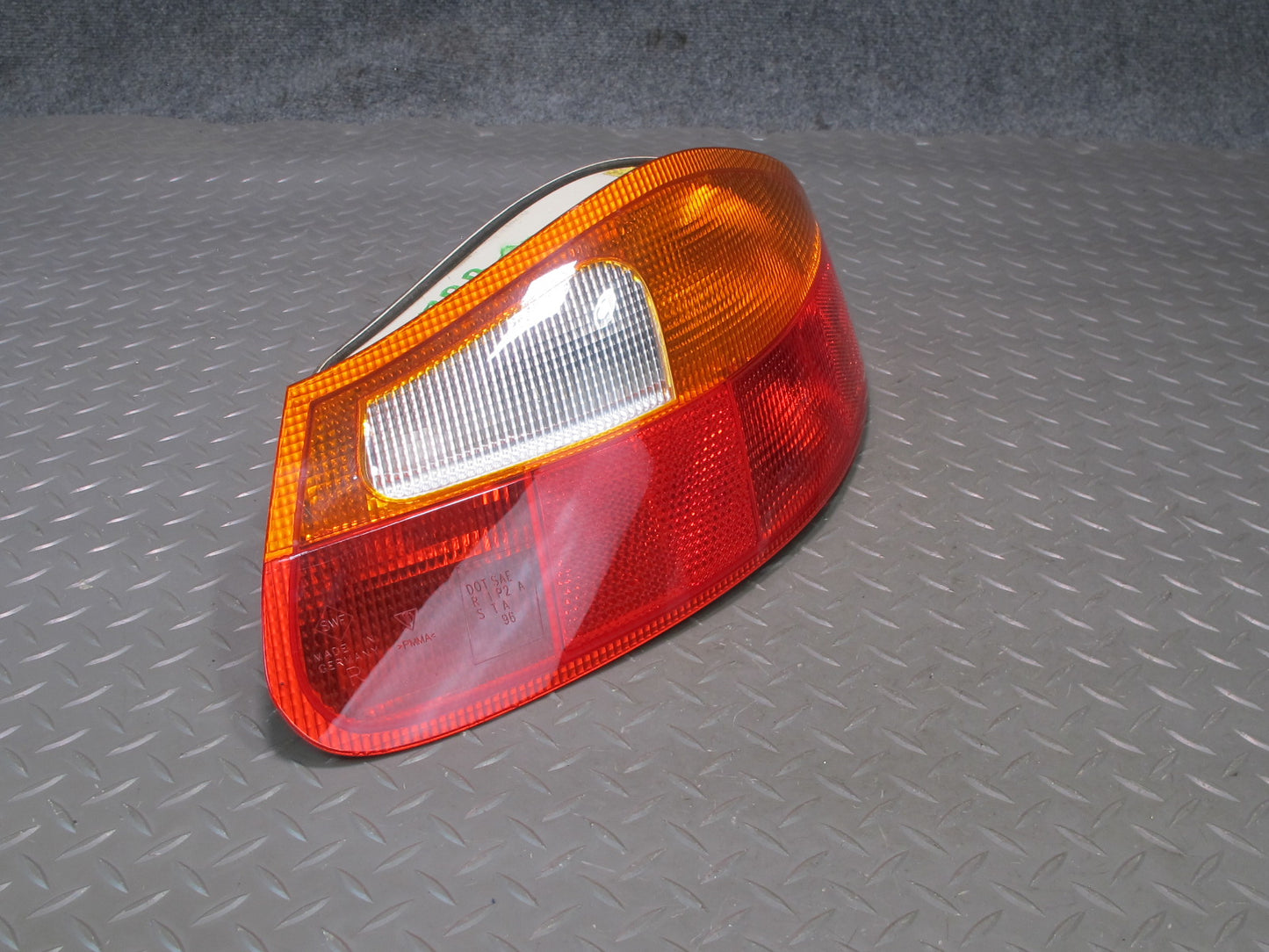 1997-2002 Porsche Boxster 986 Rear Left & Right Tail Light Lamp Set of 2