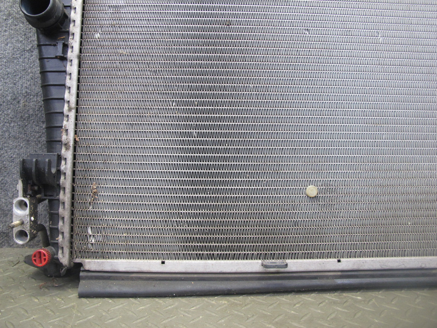 03-06 Mercedes R230 SL500 Engine Radiator Condenser w Oil Cooler OEM