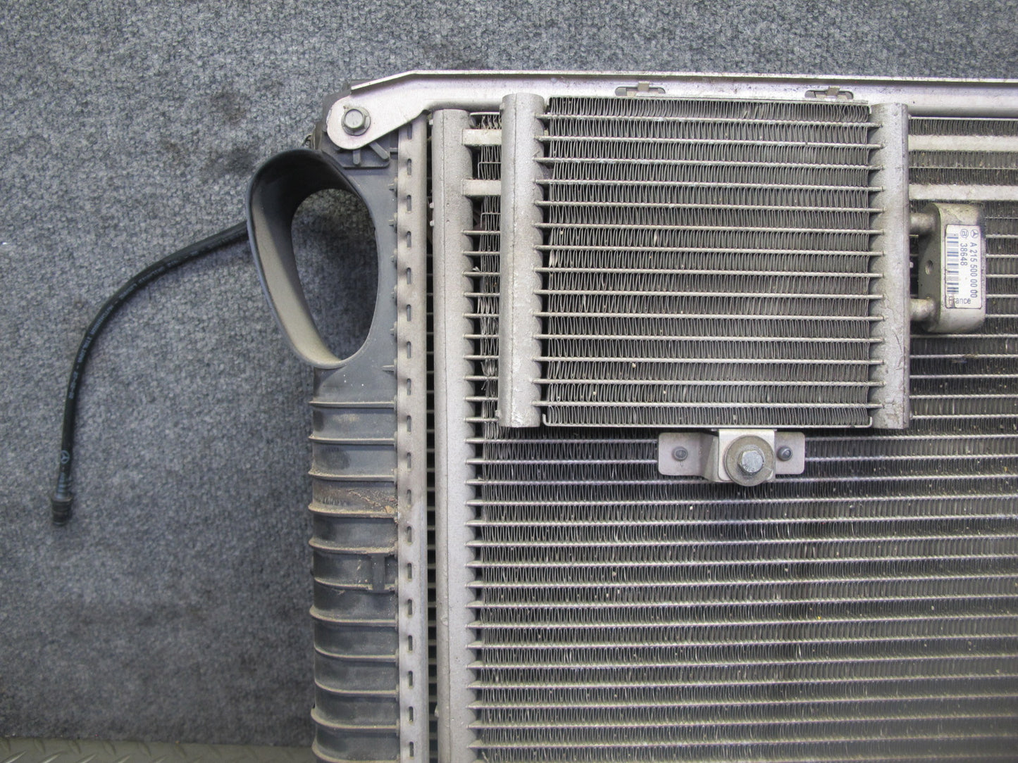 03-06 Mercedes R230 SL500 Engine Radiator Condenser w Oil Cooler OEM