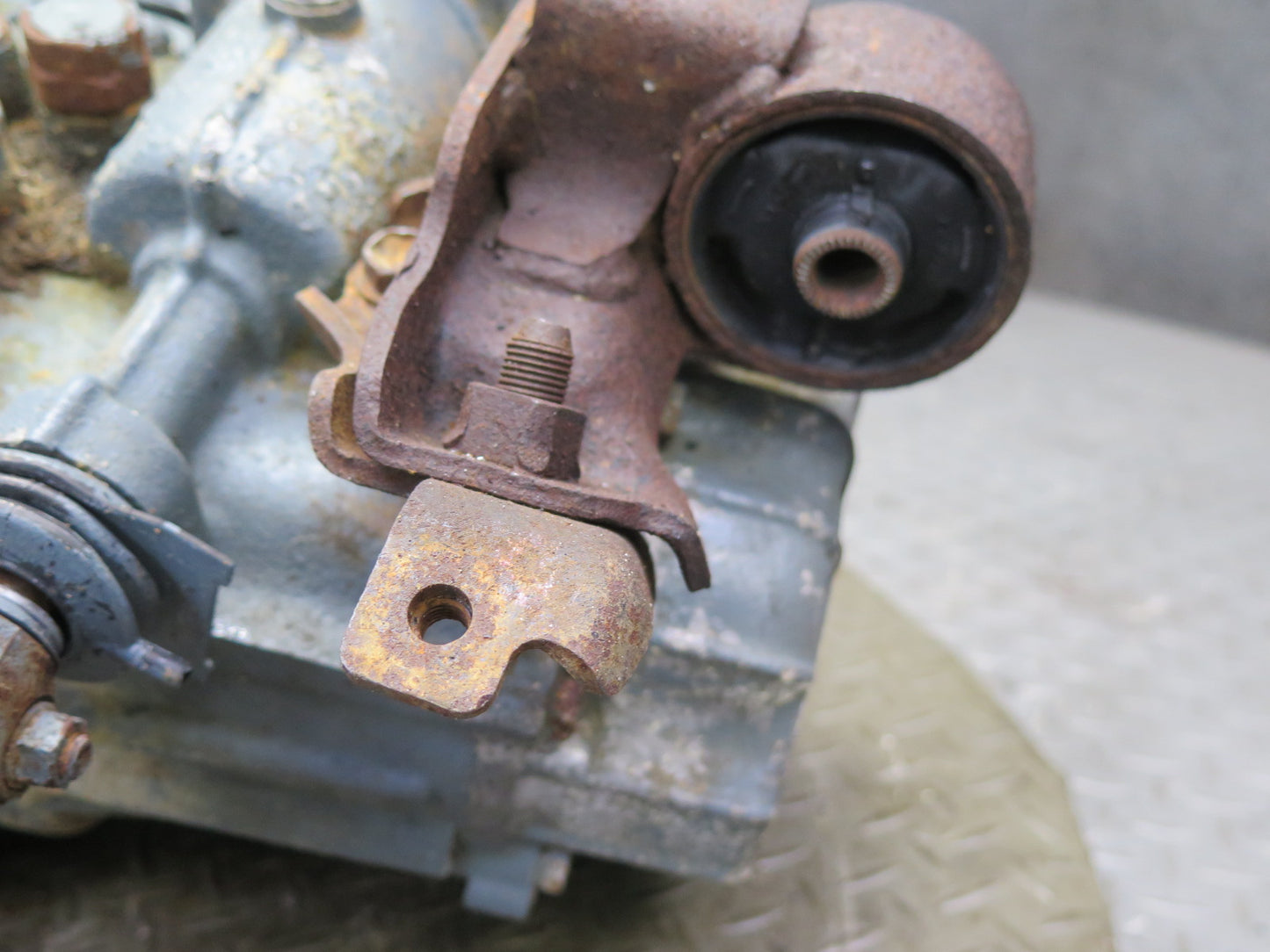 87-89 Toyota MR2 AW15 1.6L 4AGELC 5F 5-SPEED M/T Manual Transmission OEM