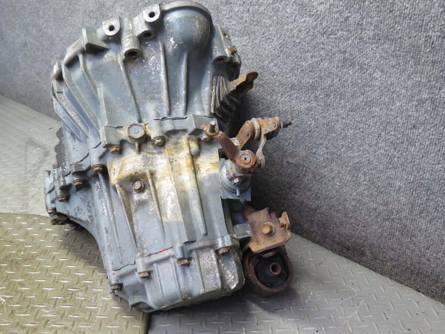 87-89 Toyota MR2 AW15 1.6L 4AGELC 5F 5-SPEED M/T Manual Transmission OEM