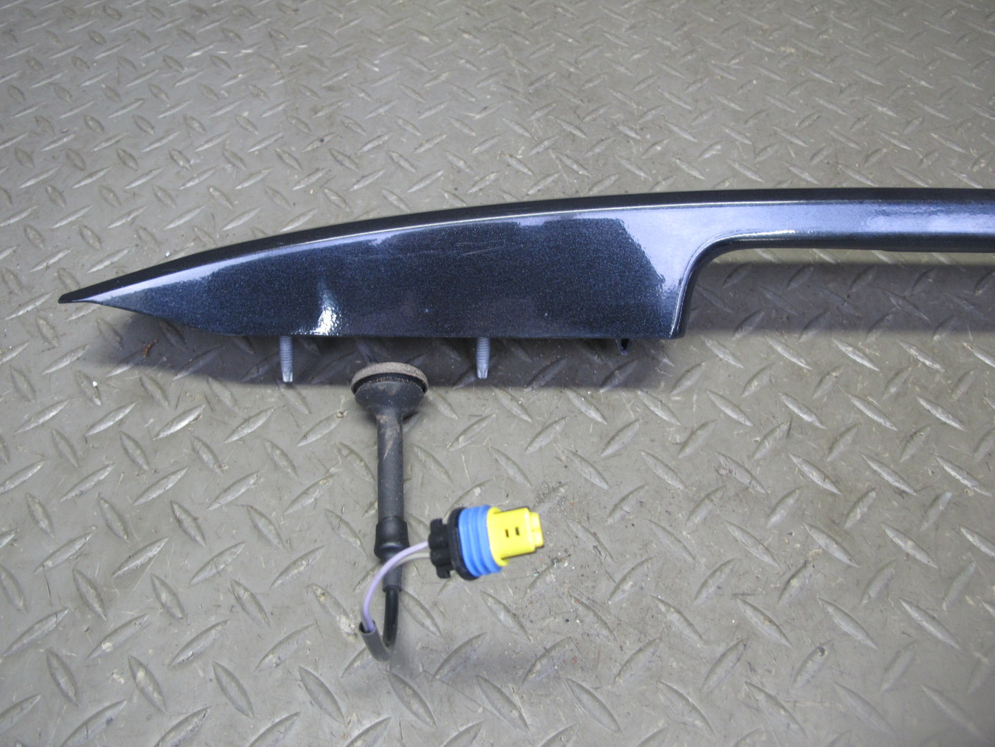 2007-2014 Cadillac Escalade Rear Trunk Tailgate Release Handle Trim Molding