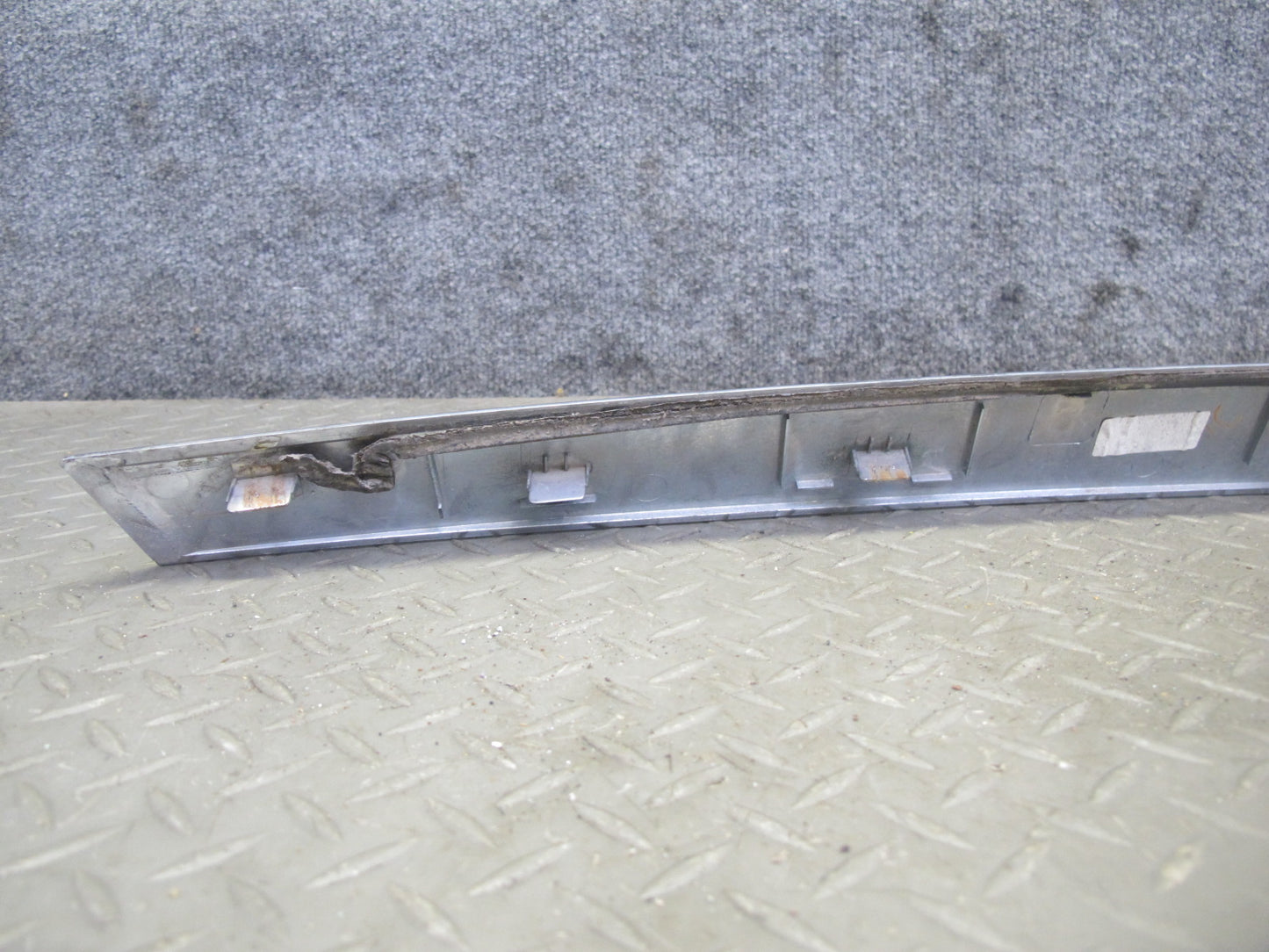 2007-2014 Cadillac Escalade Front Hood Chrome Strip Trim Bezel Molding