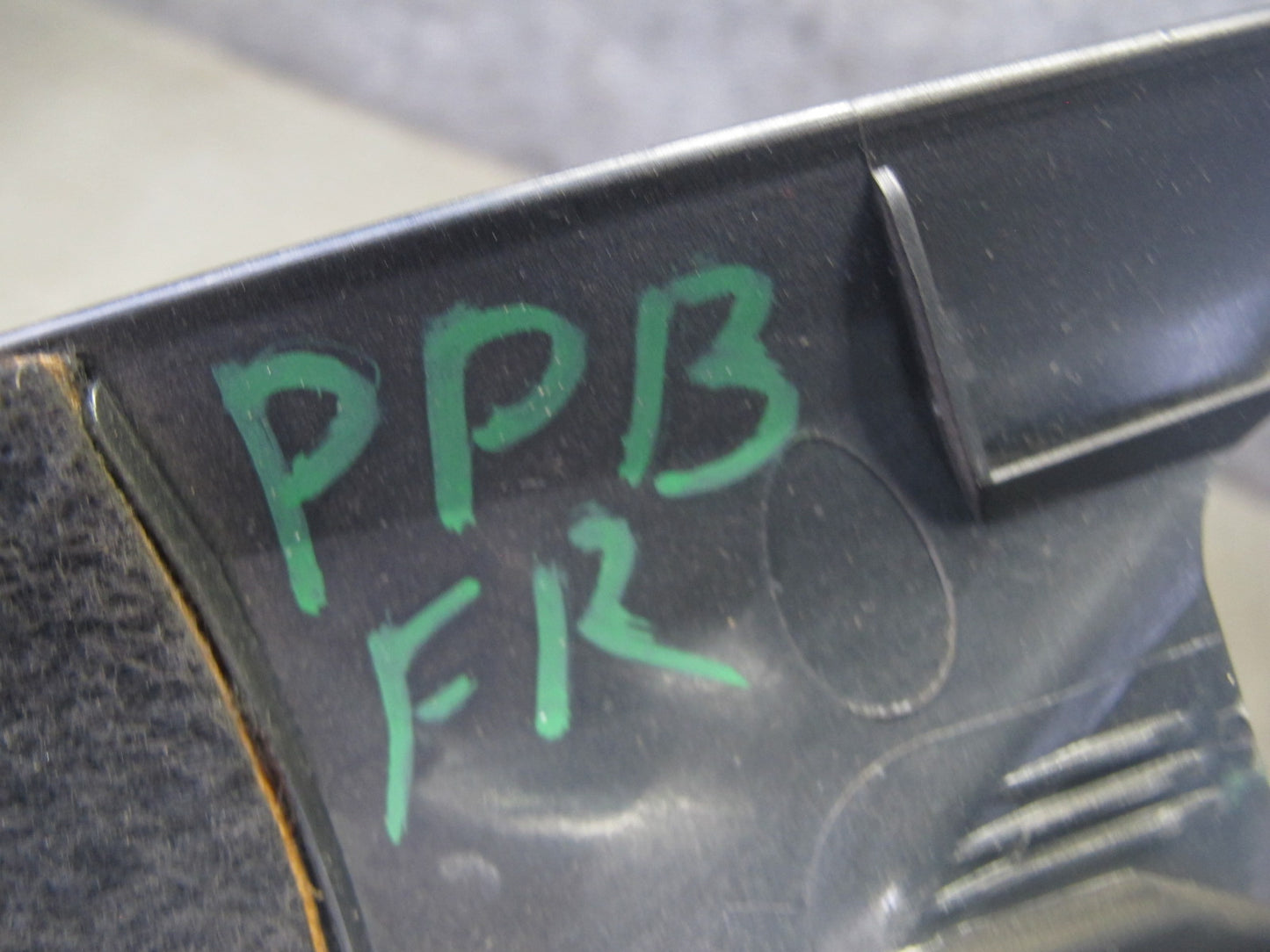 00-04 Porsche Boxster 986 Front Left & Right A Pillar Windshield Cover Trim Set