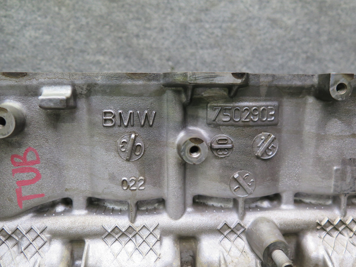 03-06 BMW E46 330i 330Ci 3.0L M54 M54B30 Engine Block 104k Miles OEM