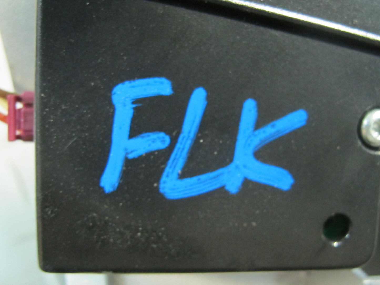 05-11 Mercedes R171 Slk-class Overhead Console Dome Reading Light 1718201301 OEM