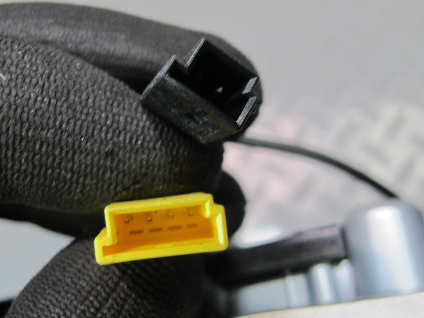 05-11 Mercedes R171 Slk-class Overhead Console Dome Reading Light 1718201301 OEM