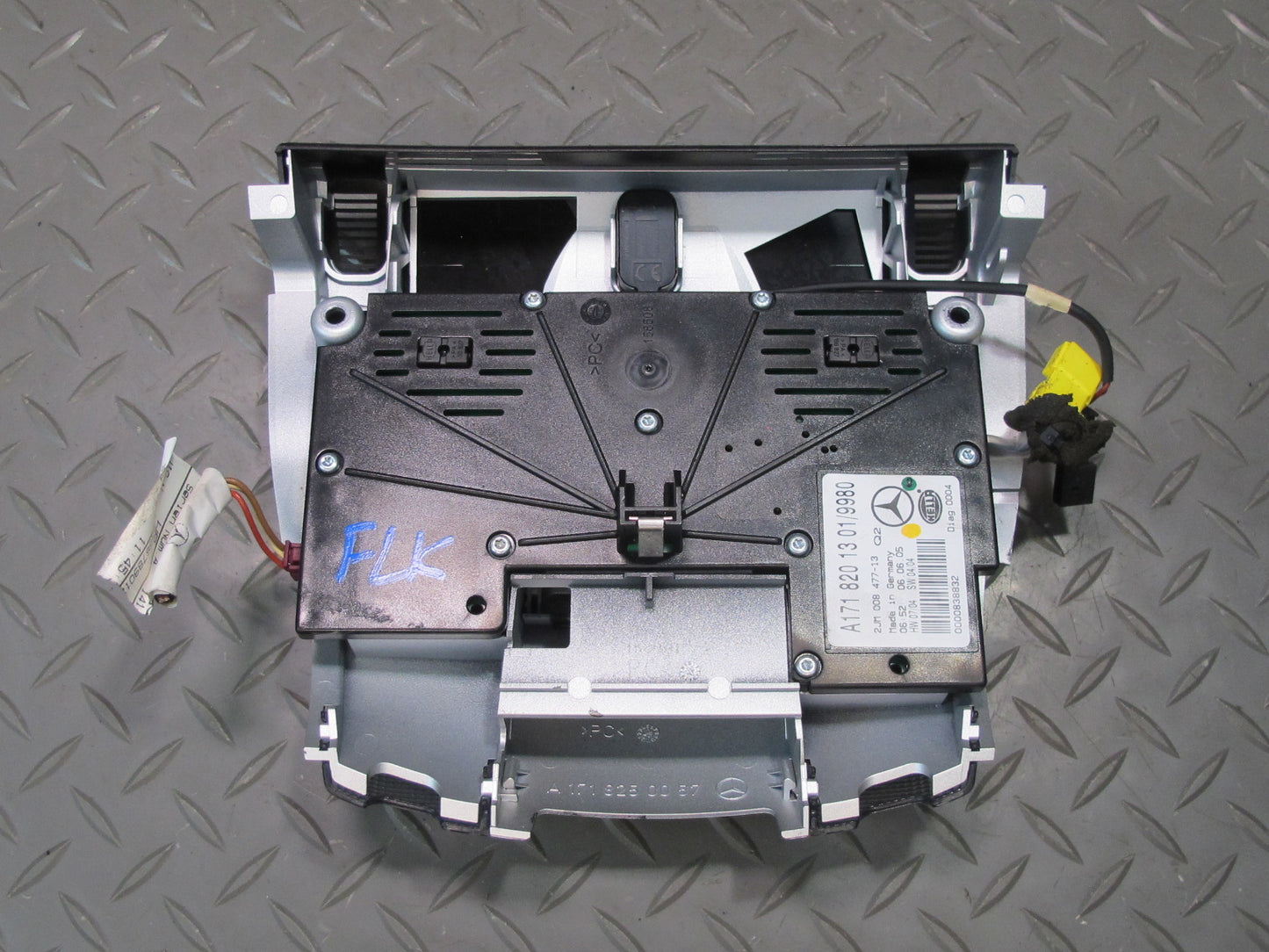 05-11 Mercedes R171 Slk-class Overhead Console Dome Reading Light 1718201301 OEM