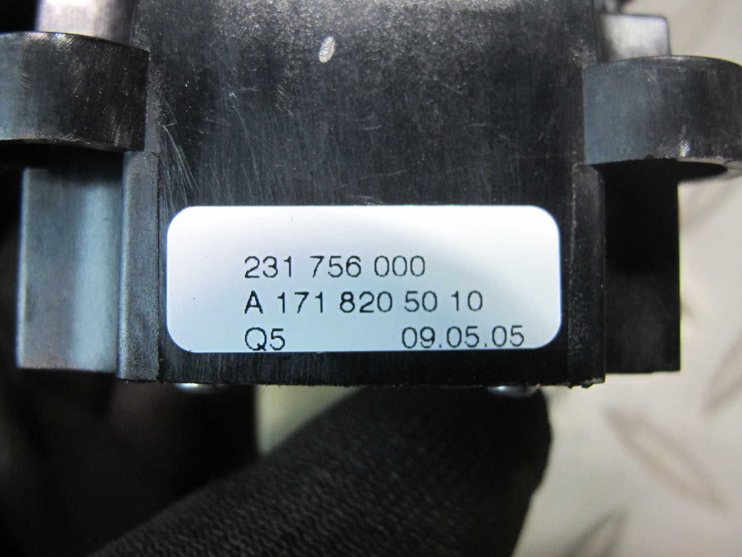 05-11 Mercedes R171 Slk-class TOP Roof Convertible Switch 1718205010 OEM